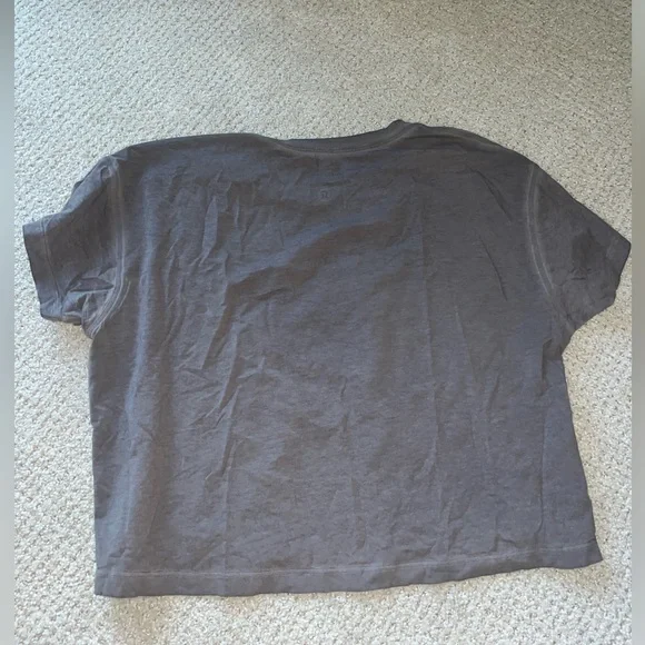 Lululemon cates crop tee faded - Picture 7 of 9